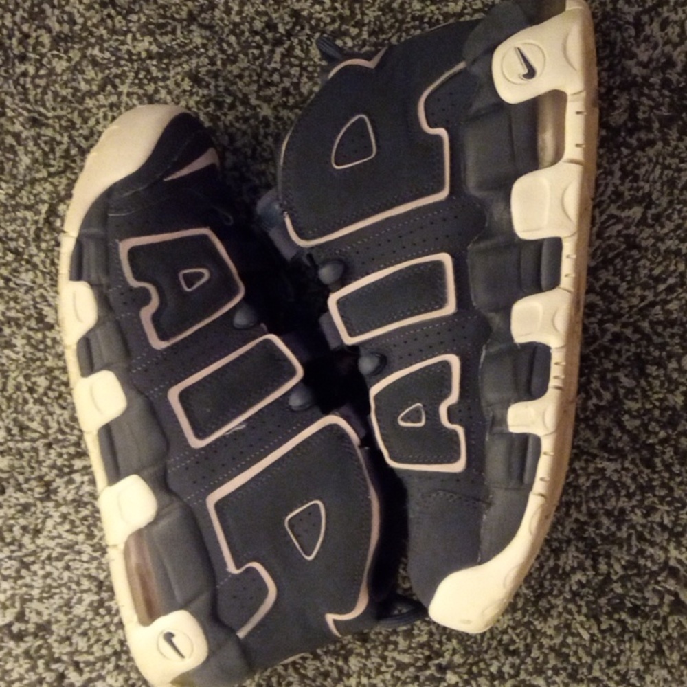 Nike air uptempo
